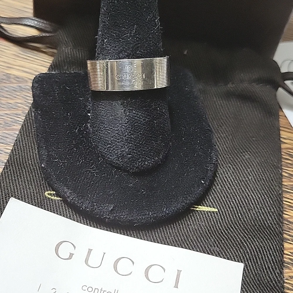GUCCI VINTAGE 925 BAND RING AUTHENTIC